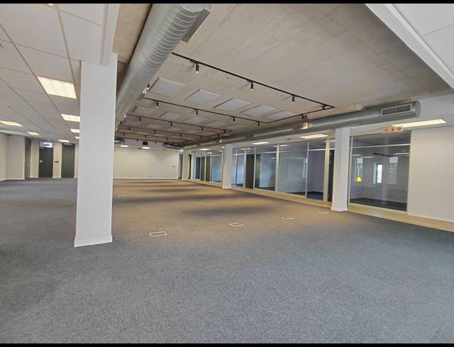 630M² OFFICE TO LET IN LONEHILL
